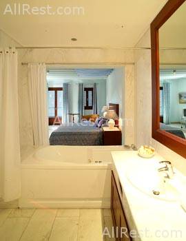 Saint John Mykonos 15